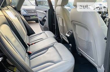 Позашляховик / Кросовер Audi Q3 2017 в 