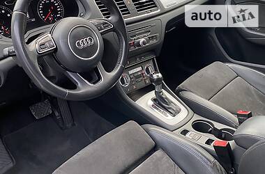 Внедорожник / Кроссовер Audi Q3 2015 в Киеве