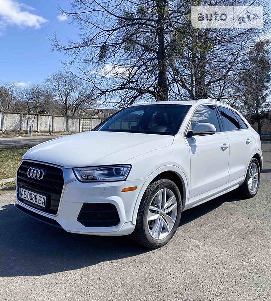 Позашляховик / Кросовер Audi Q3 2017 в Вінниці