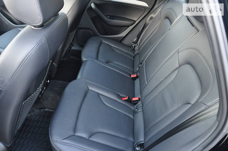 Позашляховик / Кросовер Audi Q3 2018 в Сумах
