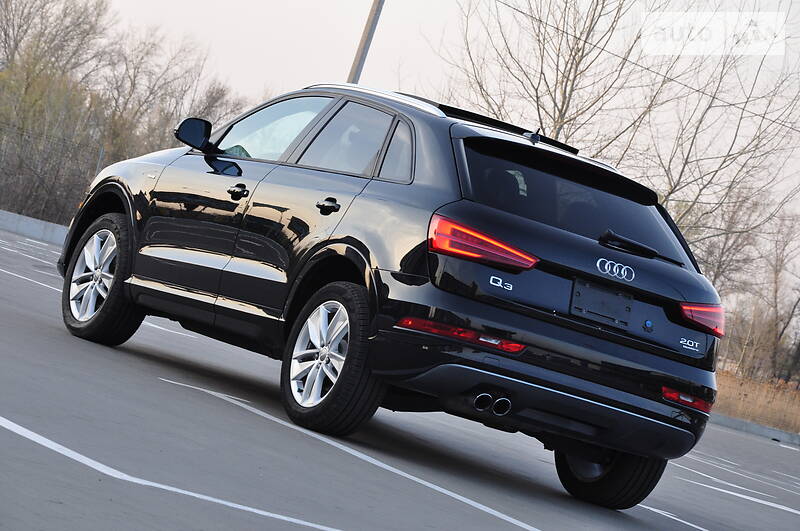 Позашляховик / Кросовер Audi Q3 2018 в Сумах