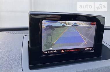 Позашляховик / Кросовер Audi Q3 2016 в 
