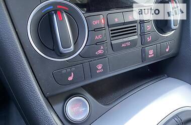 Позашляховик / Кросовер Audi Q3 2016 в 
