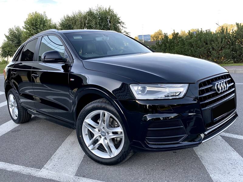 Позашляховик / Кросовер Audi Q3 2017 в Києві