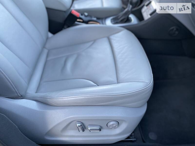 Позашляховик / Кросовер Audi Q3 2017 в Києві