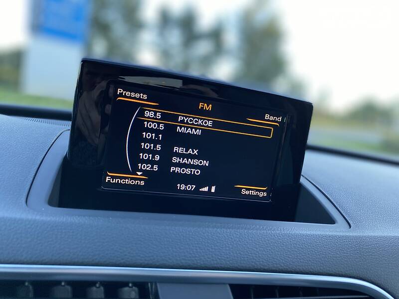 Позашляховик / Кросовер Audi Q3 2017 в Києві