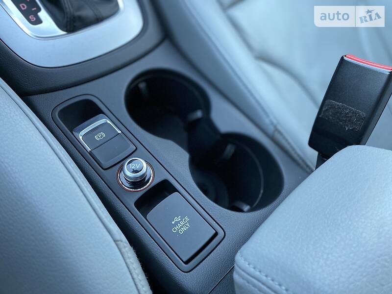 Позашляховик / Кросовер Audi Q3 2017 в Києві