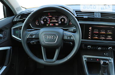 Универсал Audi Q3 2020 в Днепре