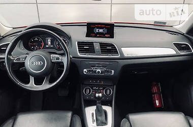 Внедорожник / Кроссовер Audi Q3 2015 в Ивано-Франковске