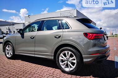 Универсал Audi Q3 2020 в Мукачево