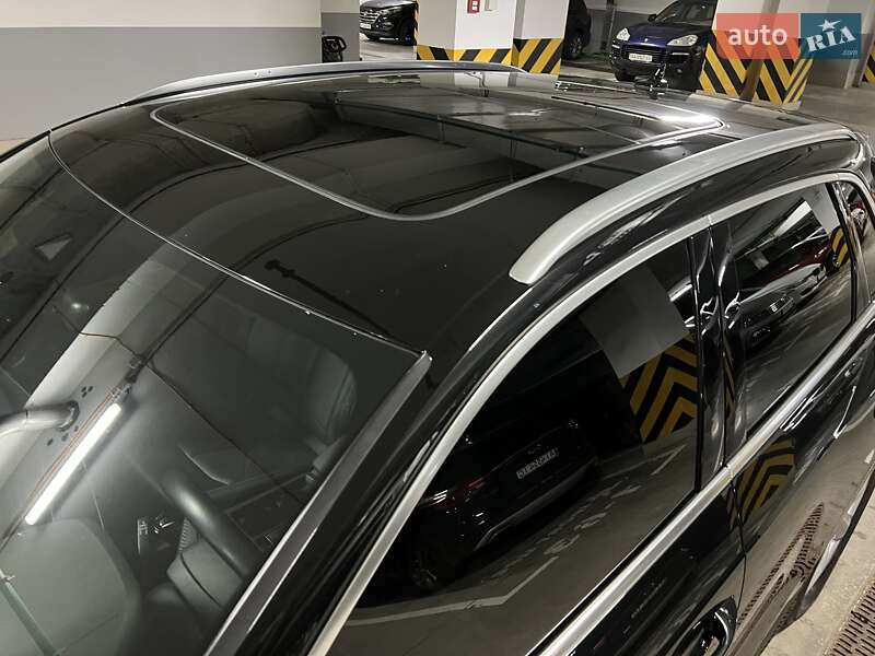 Внедорожник / Кроссовер Audi Q3 2019 в Киеве