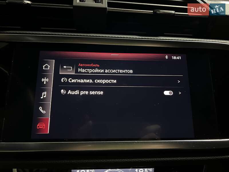 Внедорожник / Кроссовер Audi Q3 2019 в Киеве