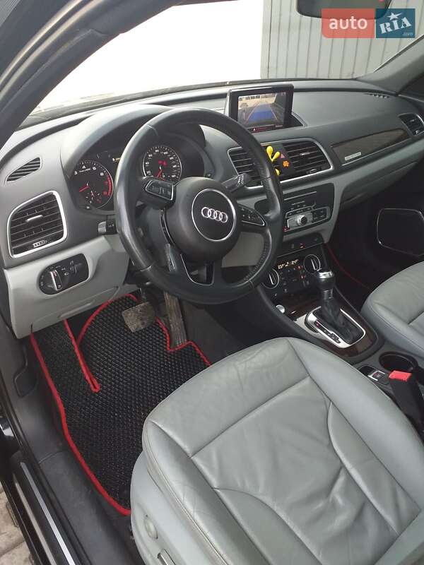 Внедорожник / Кроссовер Audi Q3 2015 в Сокале фото 13 Внедорожник / Кроссовер Audi Q3 2015 в Сокале