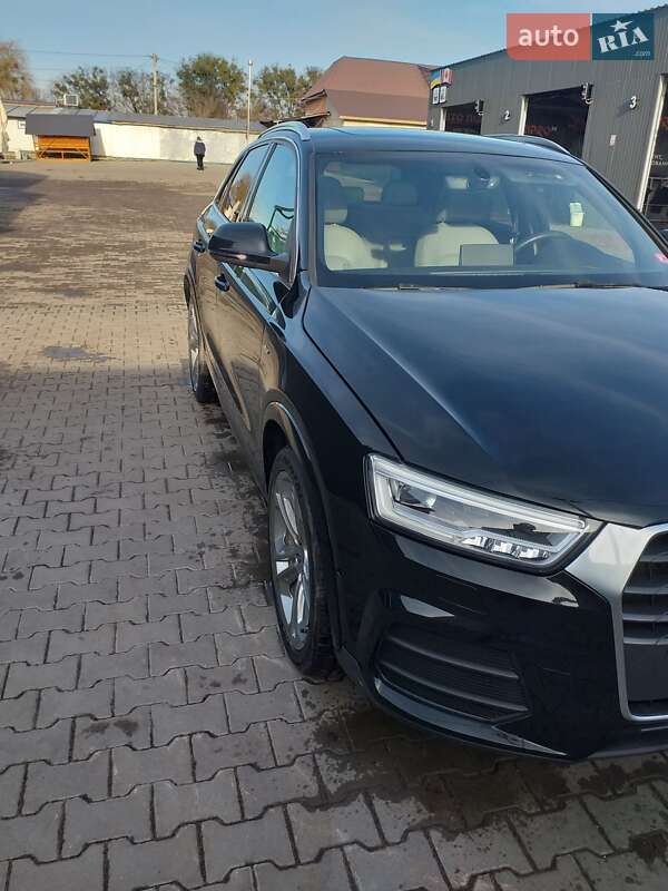 Внедорожник / Кроссовер Audi Q3 2015 в Сокале фото 19 Внедорожник / Кроссовер Audi Q3 2015 в Сокале