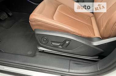Внедорожник / Кроссовер Audi Q3 2020 в 