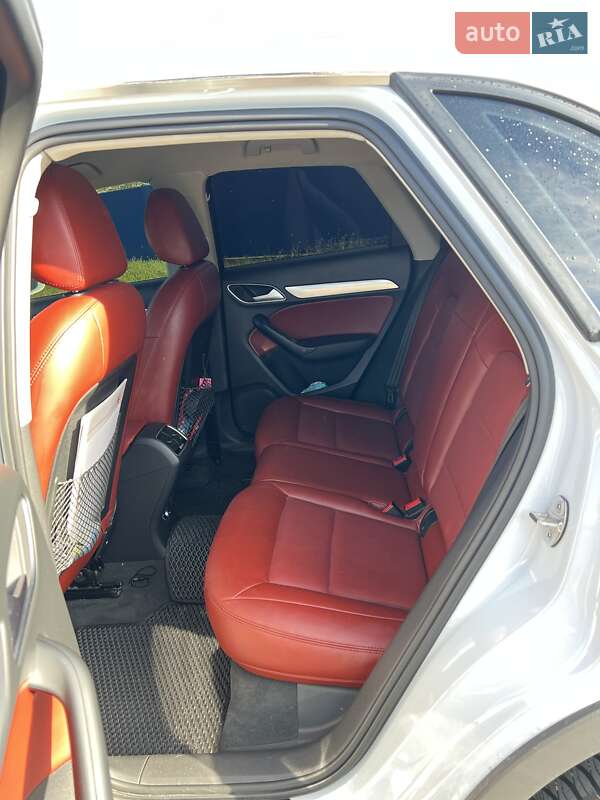 Внедорожник / Кроссовер Audi Q3 2016 в Борисполе