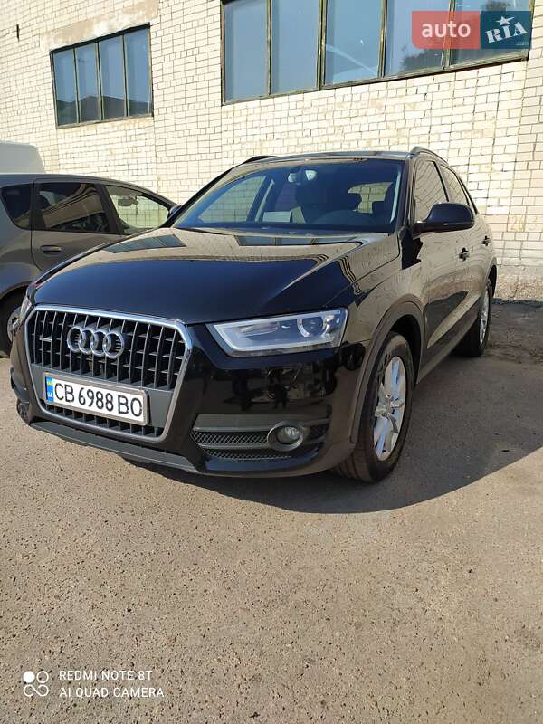 Внедорожник / Кроссовер Audi Q3 2013 в Чернигове