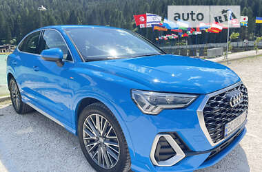 Внедорожник / Кроссовер Audi Q3 2020 в Львове