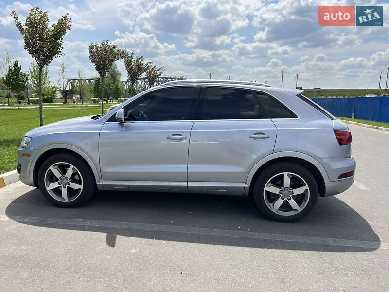 Внедорожник / Кроссовер Audi Q3 2014 в Ирпене