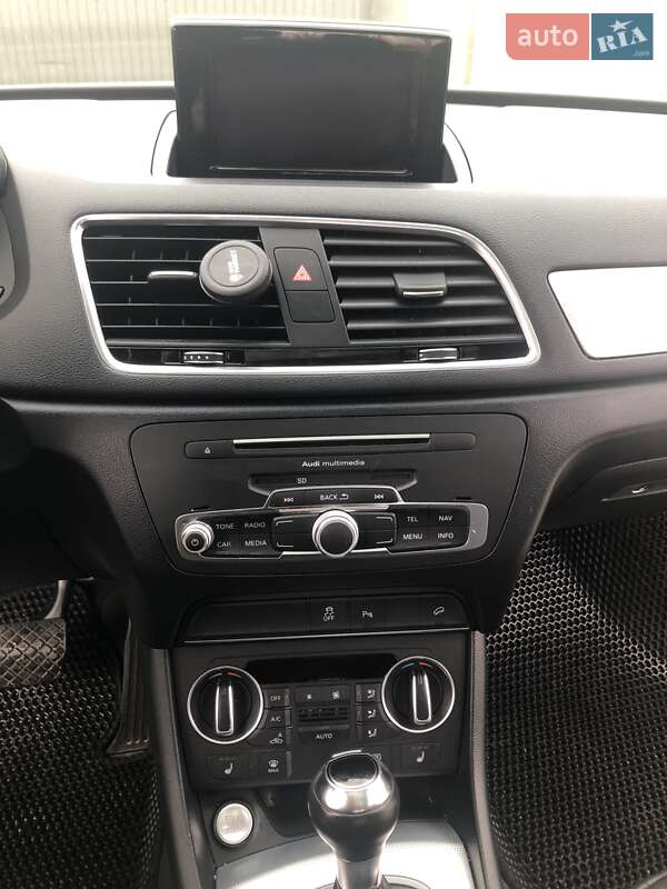 Внедорожник / Кроссовер Audi Q3 2017 в Дрогобыче