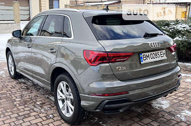 Внедорожник / Кроссовер Audi Q3 2022 в 