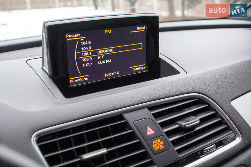 Внедорожник / Кроссовер Audi Q3 2016 в Житомире