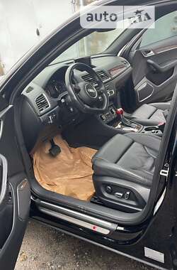 Внедорожник / Кроссовер Audi Q3 2017 в 