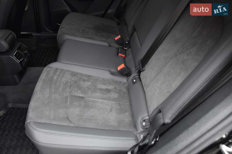 Внедорожник / Кроссовер Audi Q3 2020 в Львове