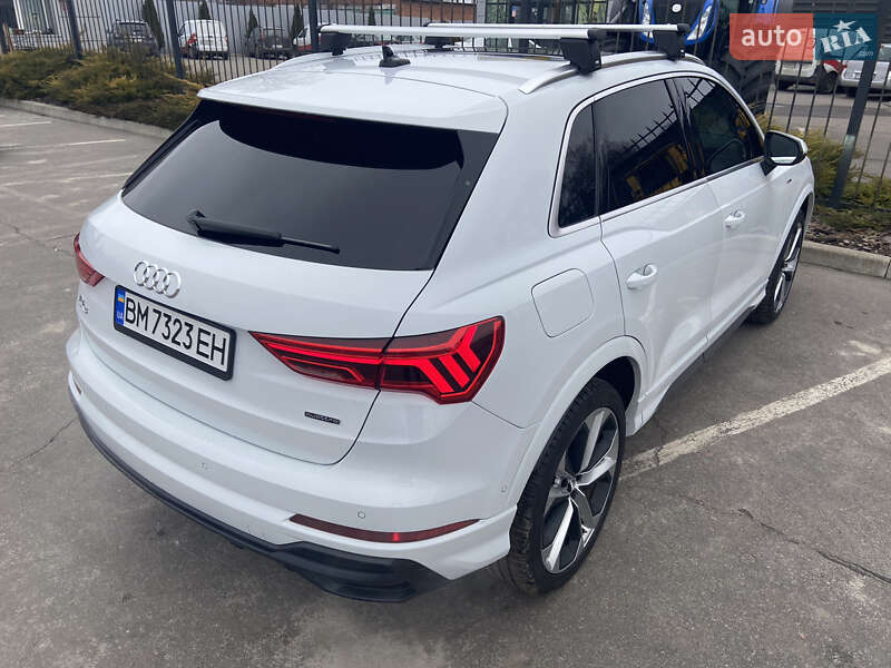 Внедорожник / Кроссовер Audi Q3 2020 в Сумах