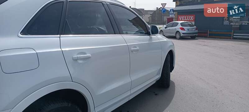 Внедорожник / Кроссовер Audi Q3 2016 в Стрые