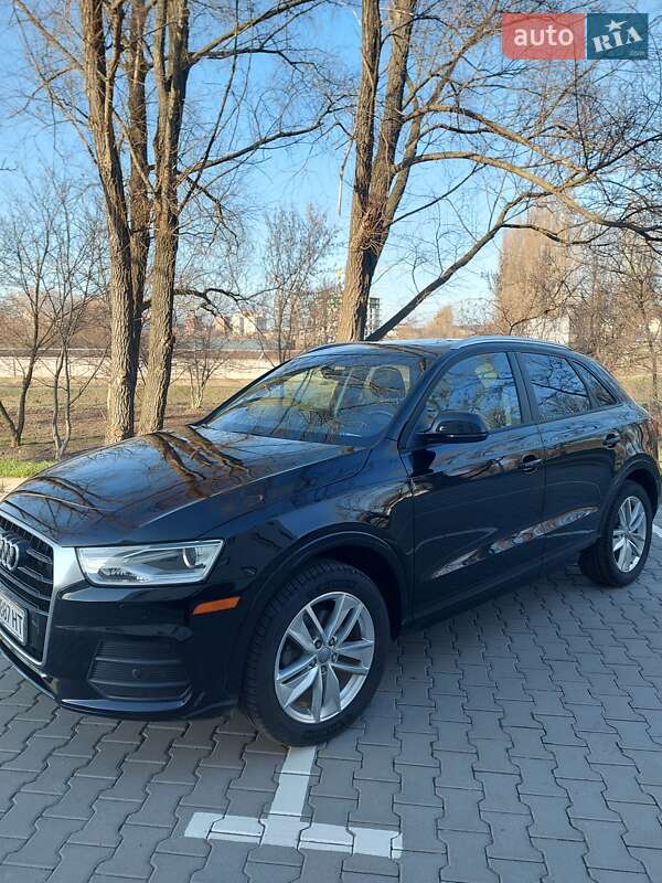 Внедорожник / Кроссовер Audi Q3 2016 в Хмельницком фото 2 Внедорожник / Кроссовер Audi Q3 2016 в Хмельницком