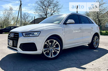 Внедорожник / Кроссовер Audi Q3 2017 в Ровно