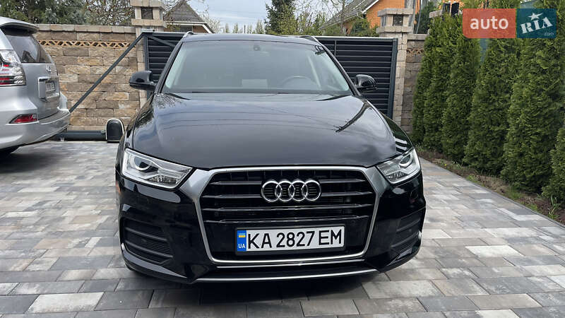 Внедорожник / Кроссовер Audi Q3 2016 в Киеве