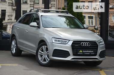 Внедорожник / Кроссовер Audi Q3 2015 в Киеве