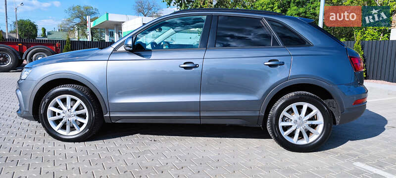 Внедорожник / Кроссовер Audi Q3 2015 в Одессе