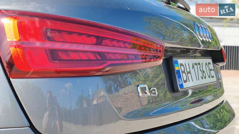Внедорожник / Кроссовер Audi Q3 2015 в Одессе