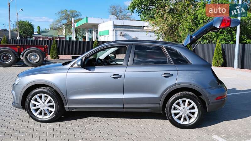 Внедорожник / Кроссовер Audi Q3 2015 в Одессе