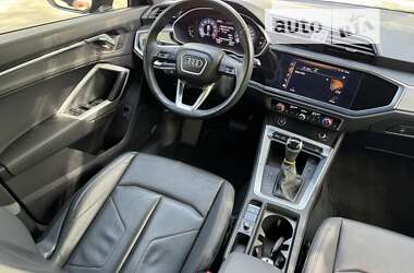 Внедорожник / Кроссовер Audi Q3 2020 в Белой Церкви