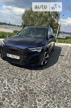Внедорожник / Кроссовер Audi Q3 2021 в Днепре