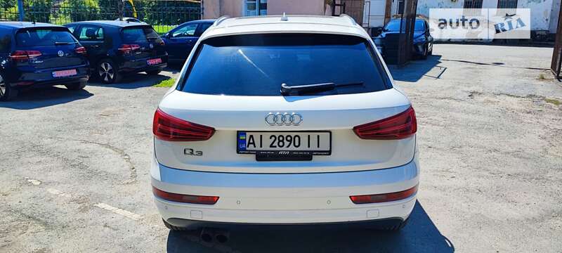 Внедорожник / Кроссовер Audi Q3 2017 в Каменец-Подольском