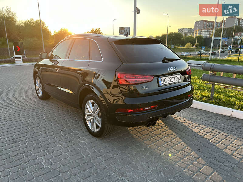 Внедорожник / Кроссовер Audi Q3 2016 в Львове