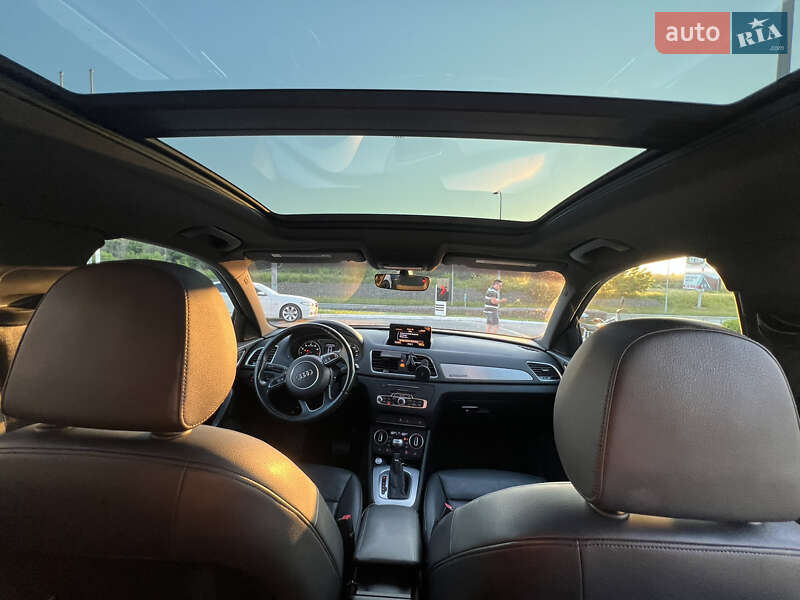 Внедорожник / Кроссовер Audi Q3 2016 в Львове
