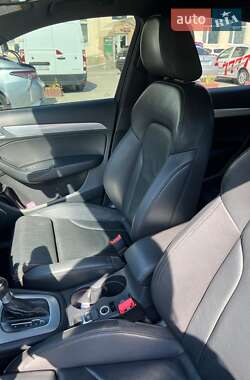 Внедорожник / Кроссовер Audi Q3 2018 в 