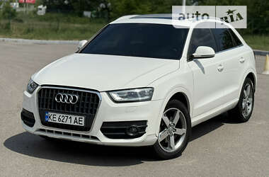 Внедорожник / Кроссовер Audi Q3 2015 в Днепре