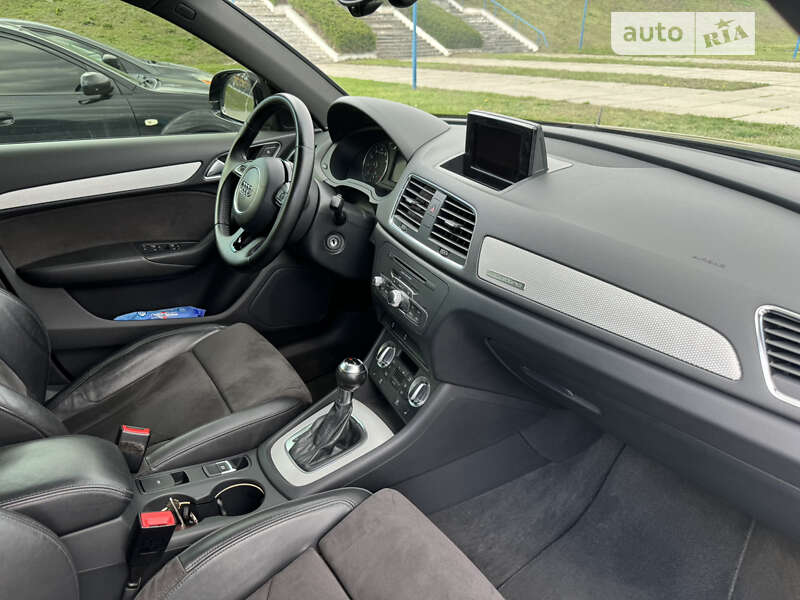 Позашляховик / Кросовер Audi Q3 2012 в Києві фото 4 Позашляховик / Кросовер Audi Q3 2012 в Києві