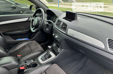 Внедорожник / Кроссовер Audi Q3 2012 в 