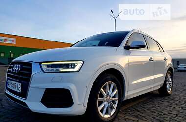 Внедорожник / Кроссовер Audi Q3 2016 в Мукачево