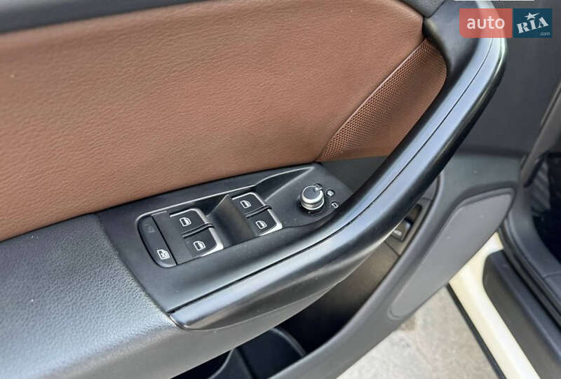 Внедорожник / Кроссовер Audi Q3 2015 в Ивано-Франковске