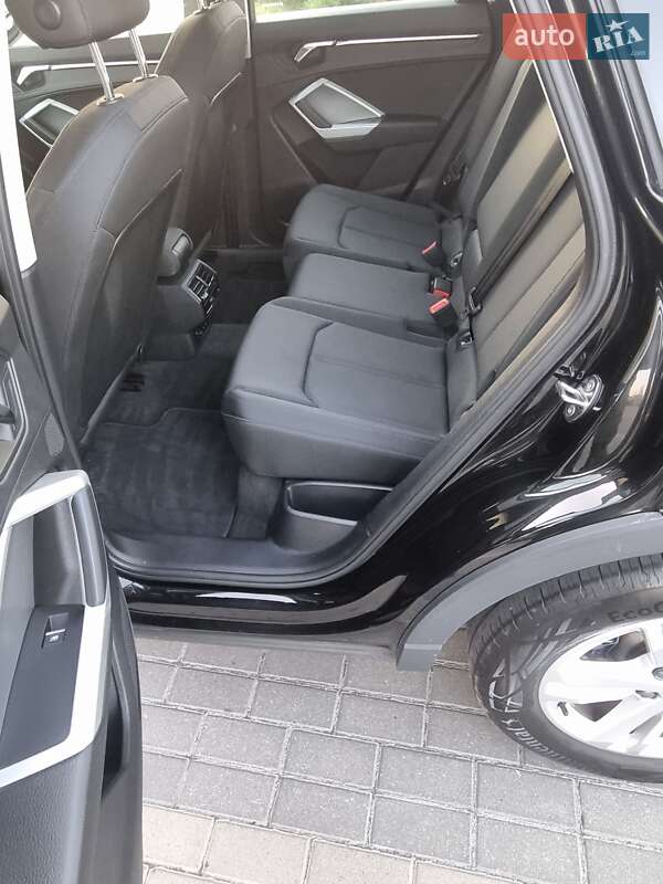 Внедорожник / Кроссовер Audi Q3 2020 в Львове фото 4 Внедорожник / Кроссовер Audi Q3 2020 в Львове