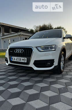 Внедорожник / Кроссовер Audi Q3 2012 в Киеве